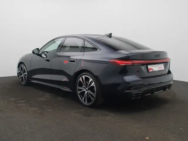 Audi A5 view 5