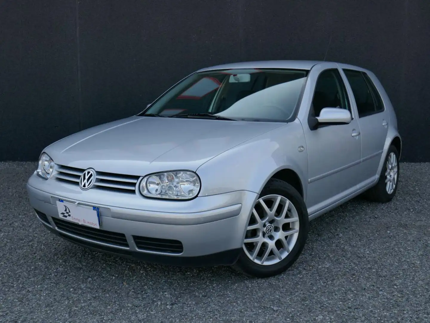 Volkswagen Golf 1.6 16V cat 5 porte Highline Grigio - 1