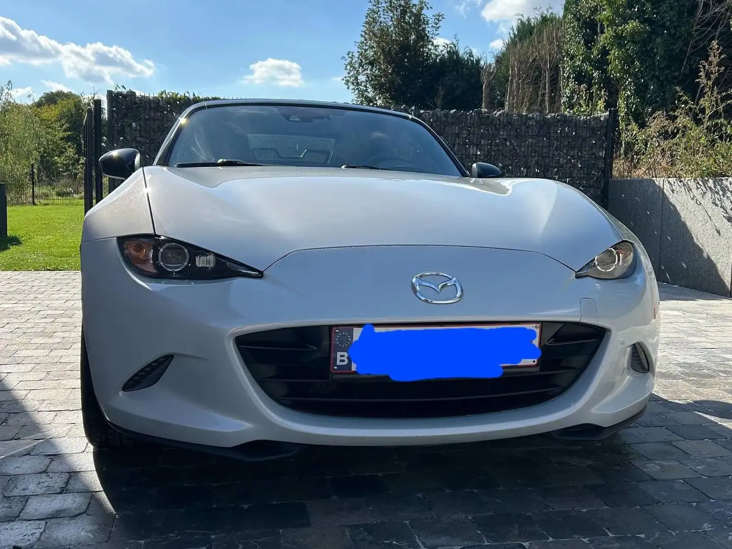 Mazda MX-5 MX-5 1.5i Skyactiv-G Skydrive Plateado - 1