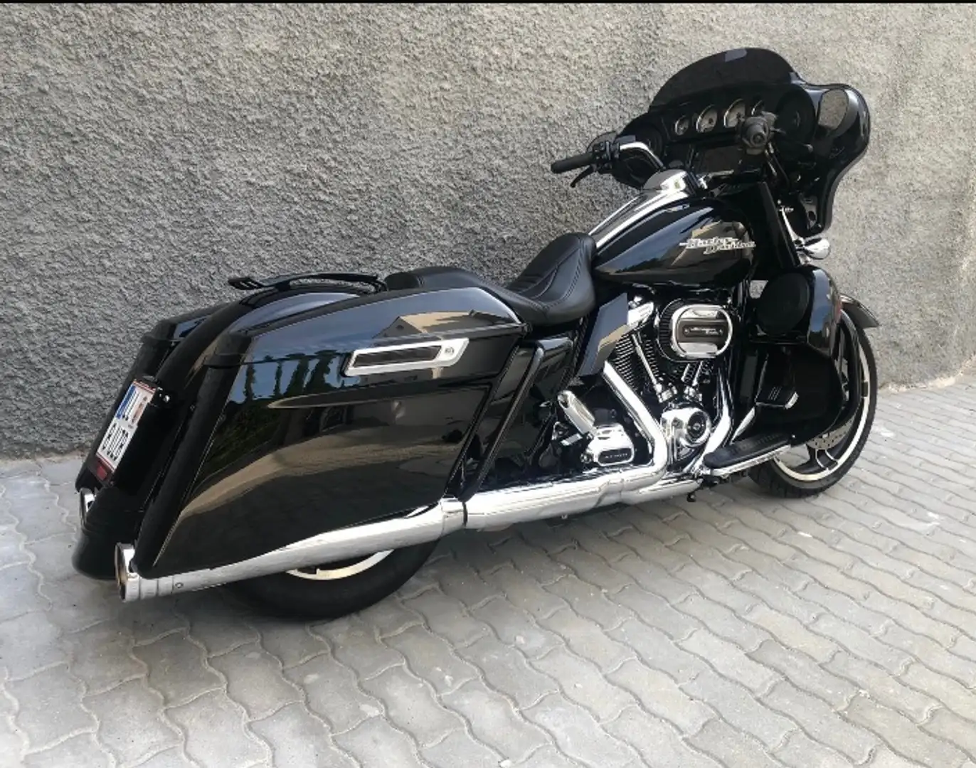 Harley-Davidson Street Glide FLHX Schwarz - 2