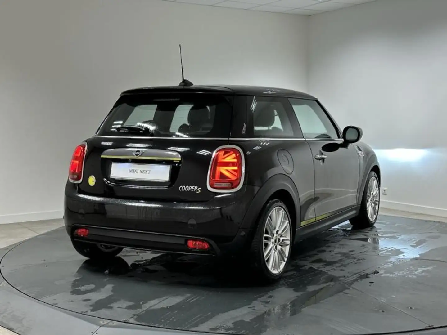 MINI Cooper SE Cooper SE 184ch Edition Greenwich BVA Noir - 2
