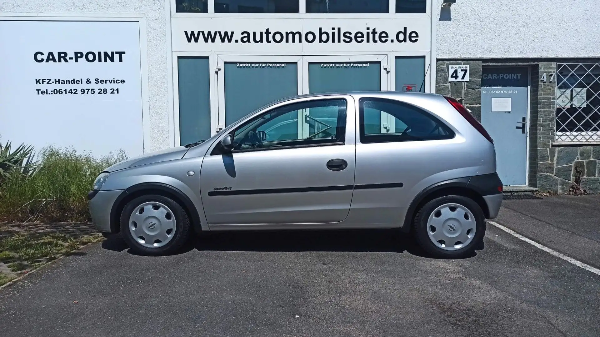 Opel Corsa 1.2 16V Comfort*1.HAND*SERVO*INSP. NEU* srebrna - 2