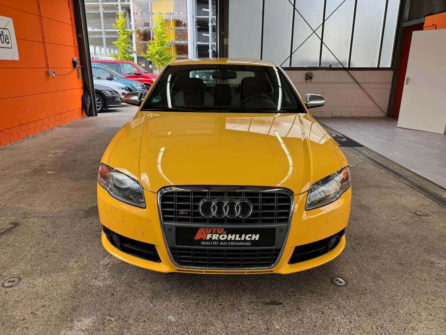 Audi S4 Lim. 4.2 quattro Recaro Xenon Navi 6 Gang Jaune - 2