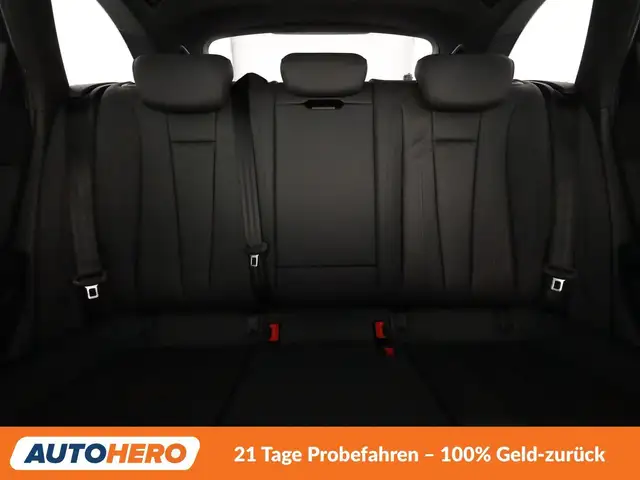 Audi A4 view 15