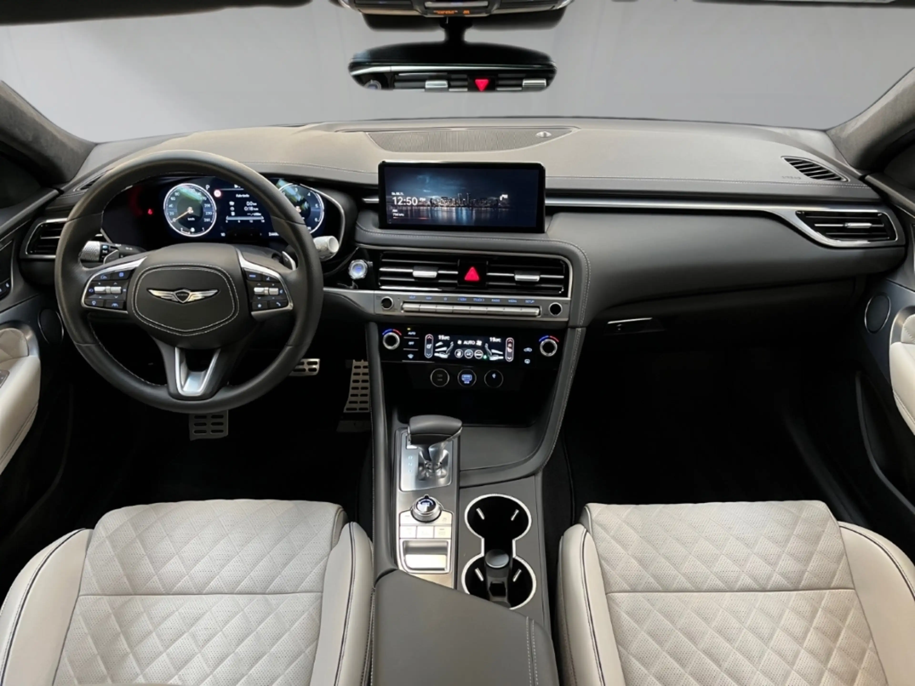Genesis G70 Sport AD LED Sperrdiff. ACC El. Heckklappe Apple C — photo 12