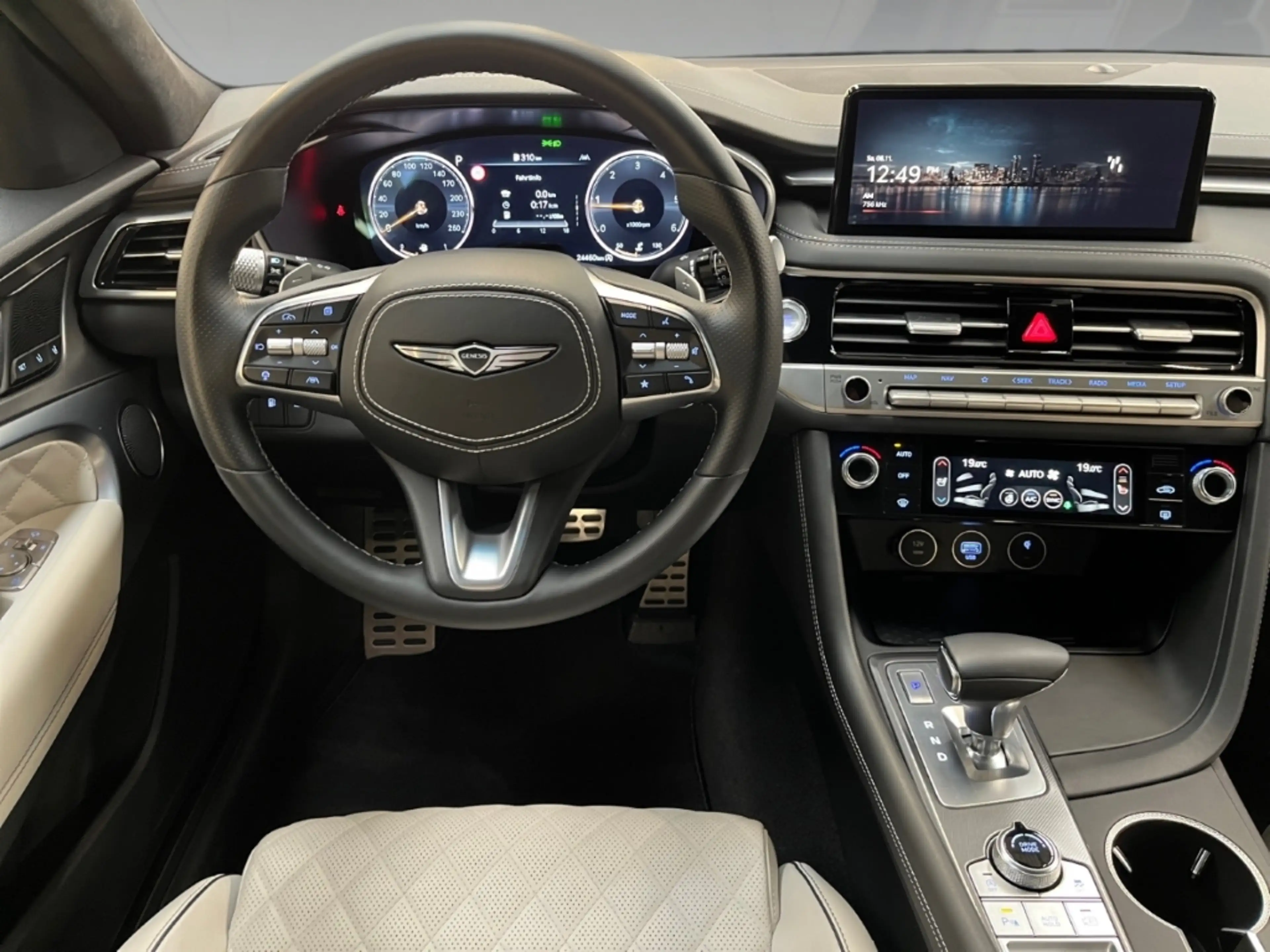 Genesis G70 Sport AD LED Sperrdiff. ACC El. Heckklappe Apple C — photo 11