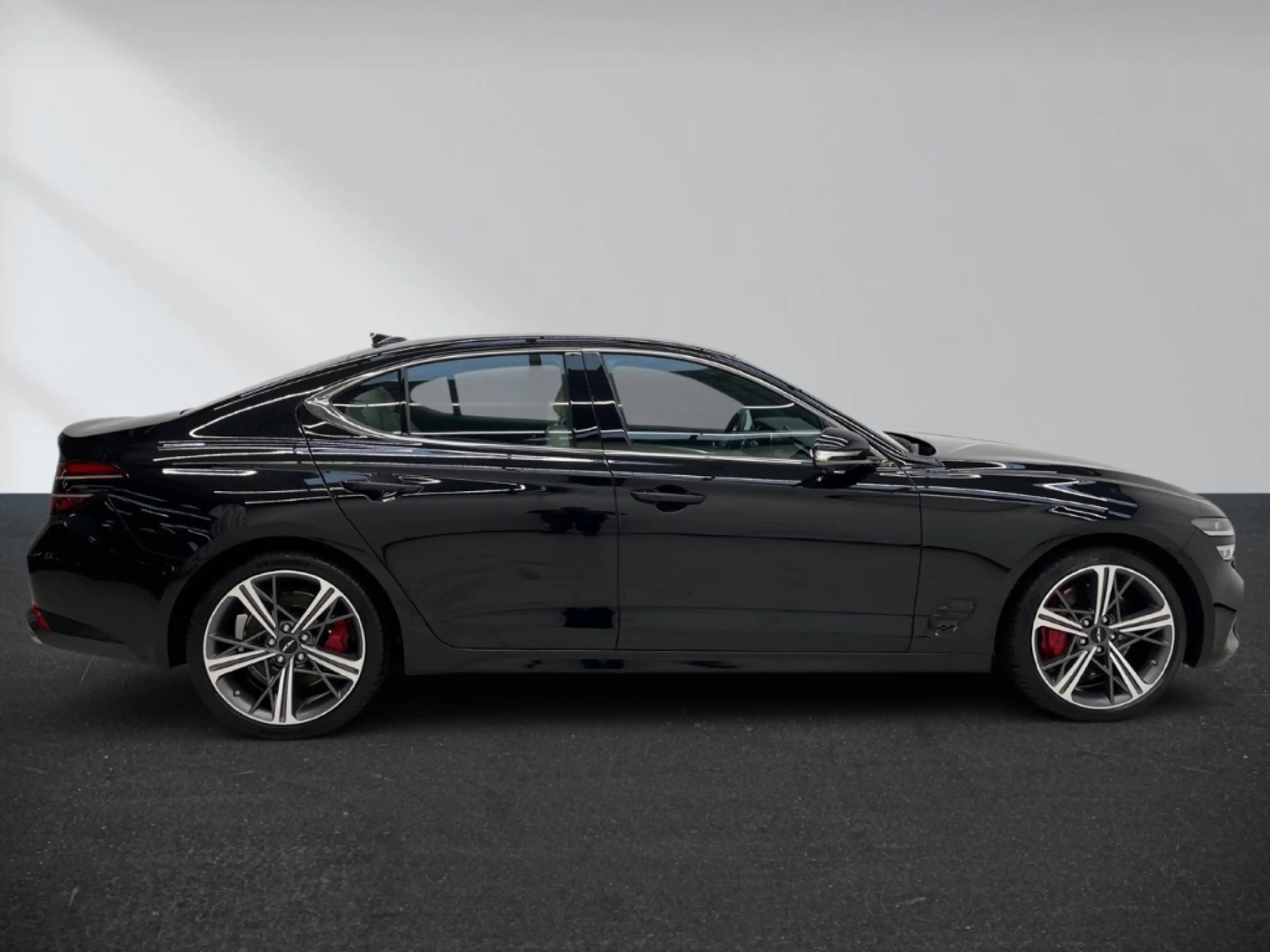 Genesis G70 Sport AD LED Sperrdiff. ACC El. Heckklappe Apple C — photo 5