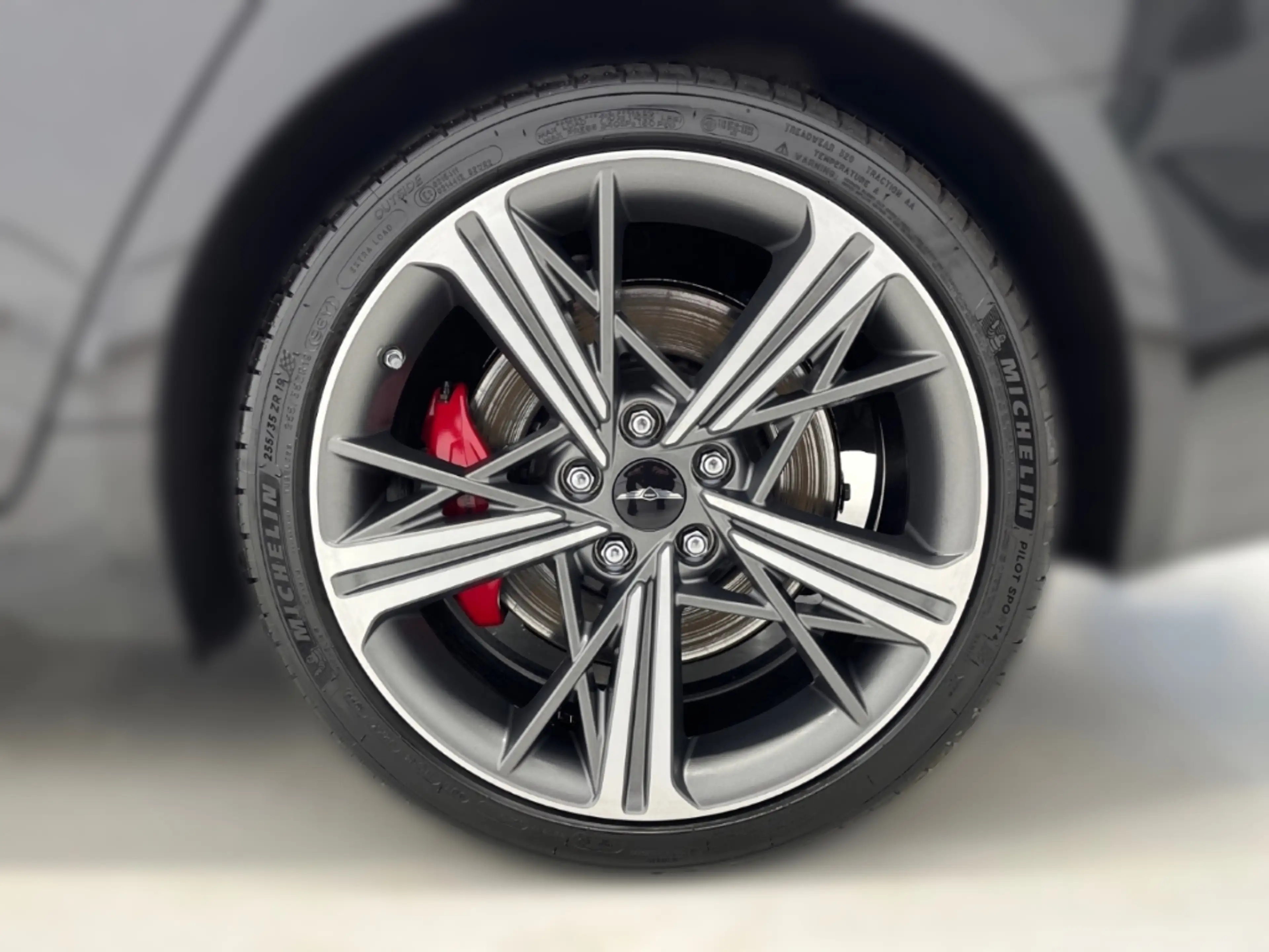 Genesis G70 Sport AD LED Sperrdiff. ACC El. Heckklappe Apple C — photo 9