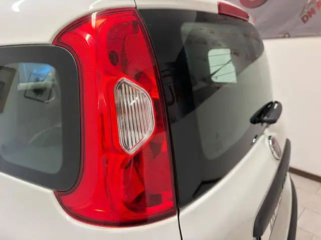 Fiat Panda view 11