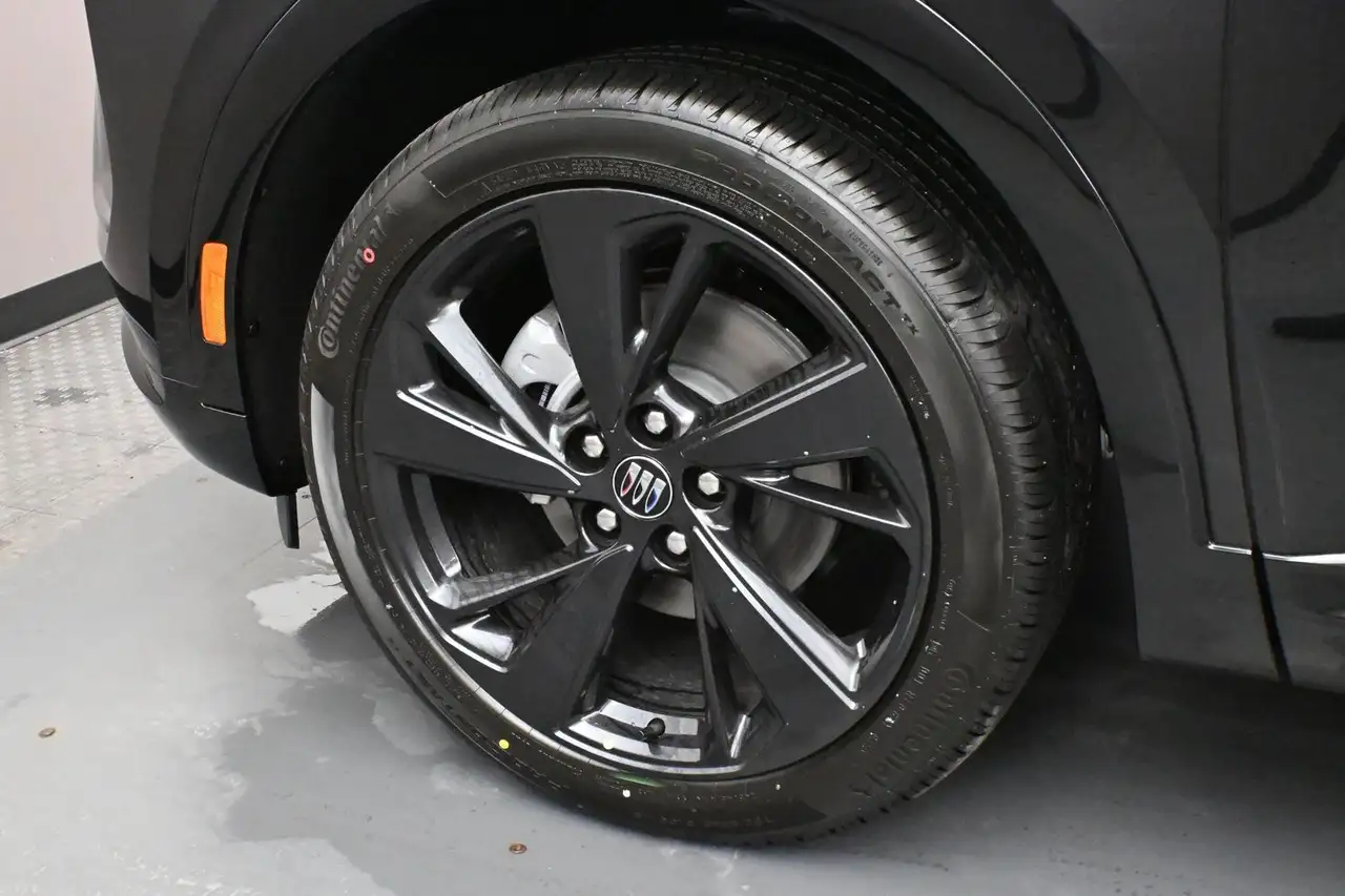 Buick Envision снимка Buick Envision