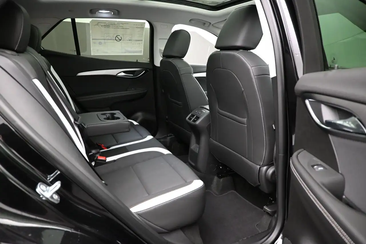 Buick Envision снимка Buick Envision