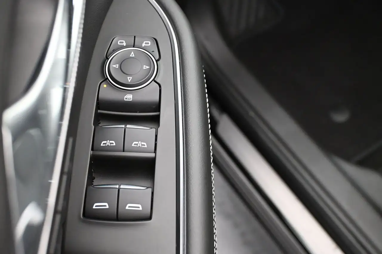 Buick Envision снимка Buick Envision