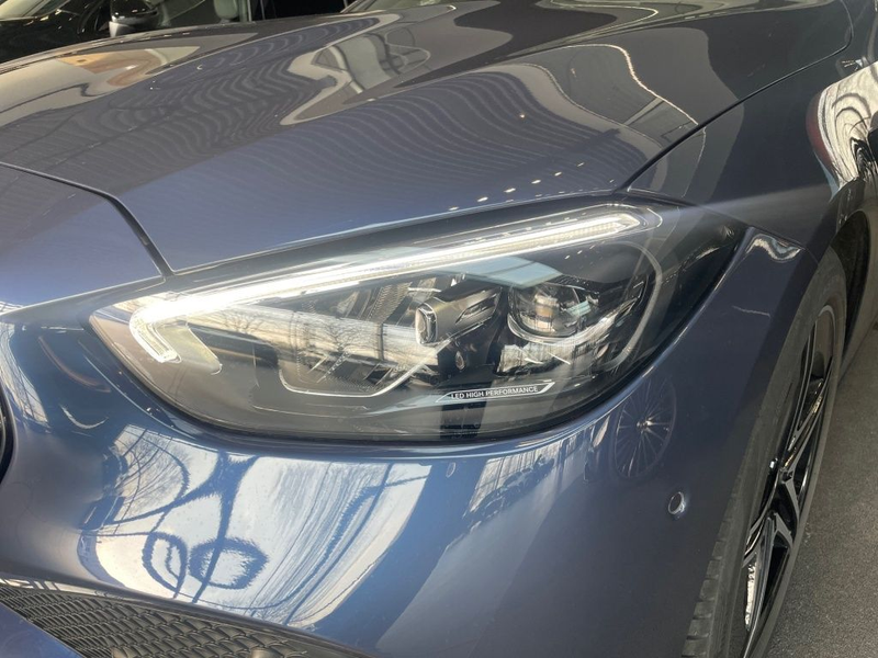 Mercedes-Benz C 300 4M T AVANTGARDE+PANO+AHK+VOLLLEDER+360° — photo 2