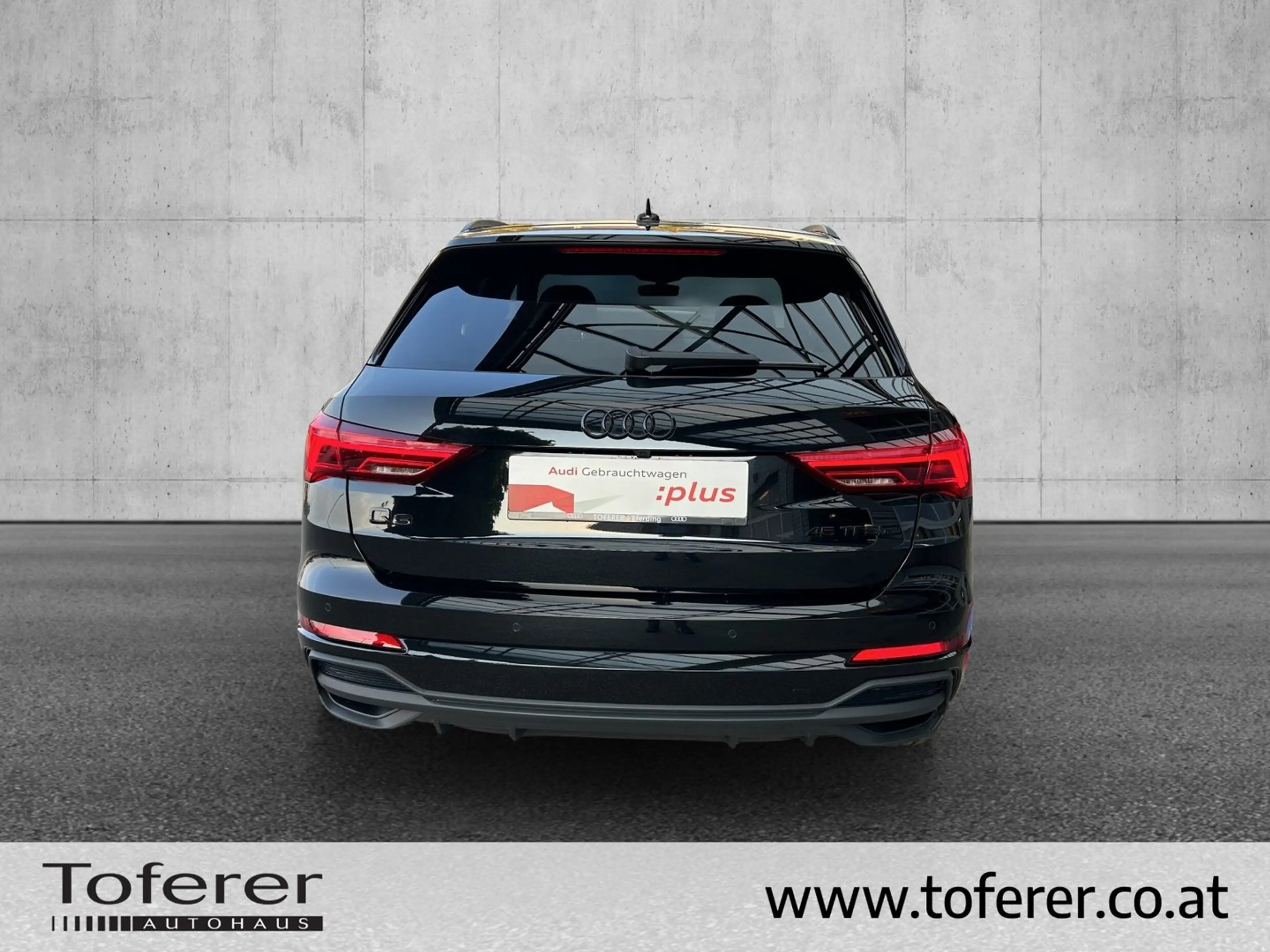Audi Q3 e-tron 45 TFSI e S line exterieur — photo 6