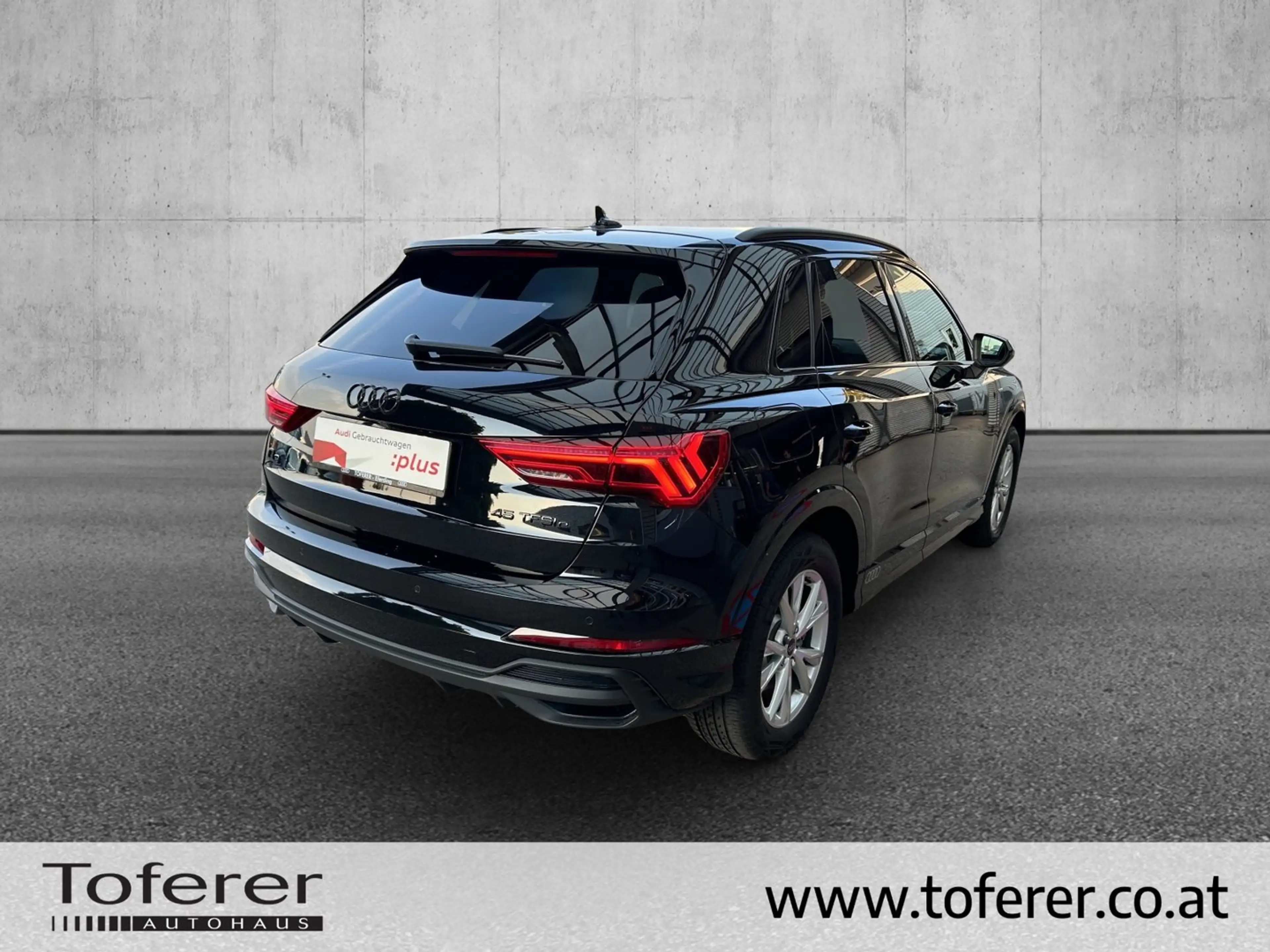 Audi Q3 e-tron 45 TFSI e S line exterieur — photo 5