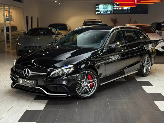 Mercedes-Benz C 63 AMG C 63S T*AMG Head-Up*Driver's*Kamera*Perf-AGA