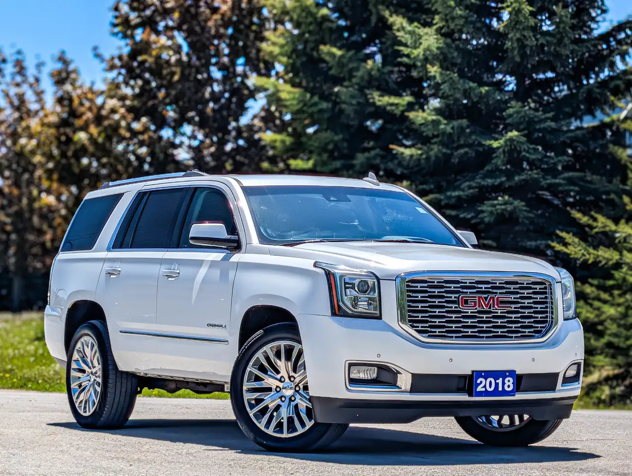 GMC Yukon снимка GMC Yukon