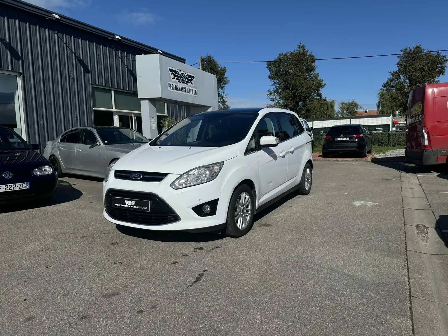 Ford Grand C-Max 1.0i 125 Ch EcoBoost Titanium 7 Places Blanc - 1
