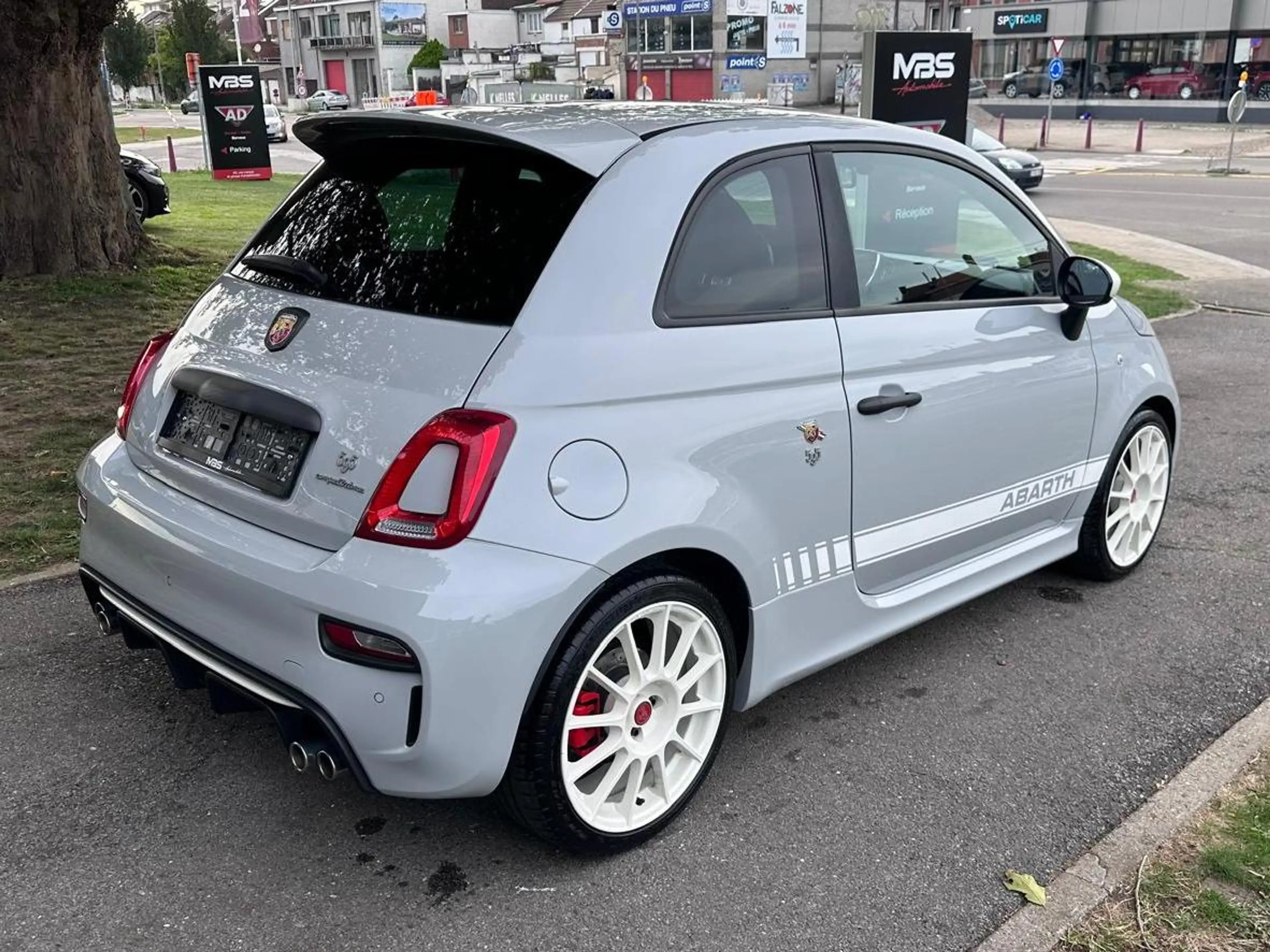 Fiat 595 Abarth *595 *Abarth *Competizione* 180CH*  PACK CARBONE* 1PROP* GARANTIE 12 MOIS* — photo 8