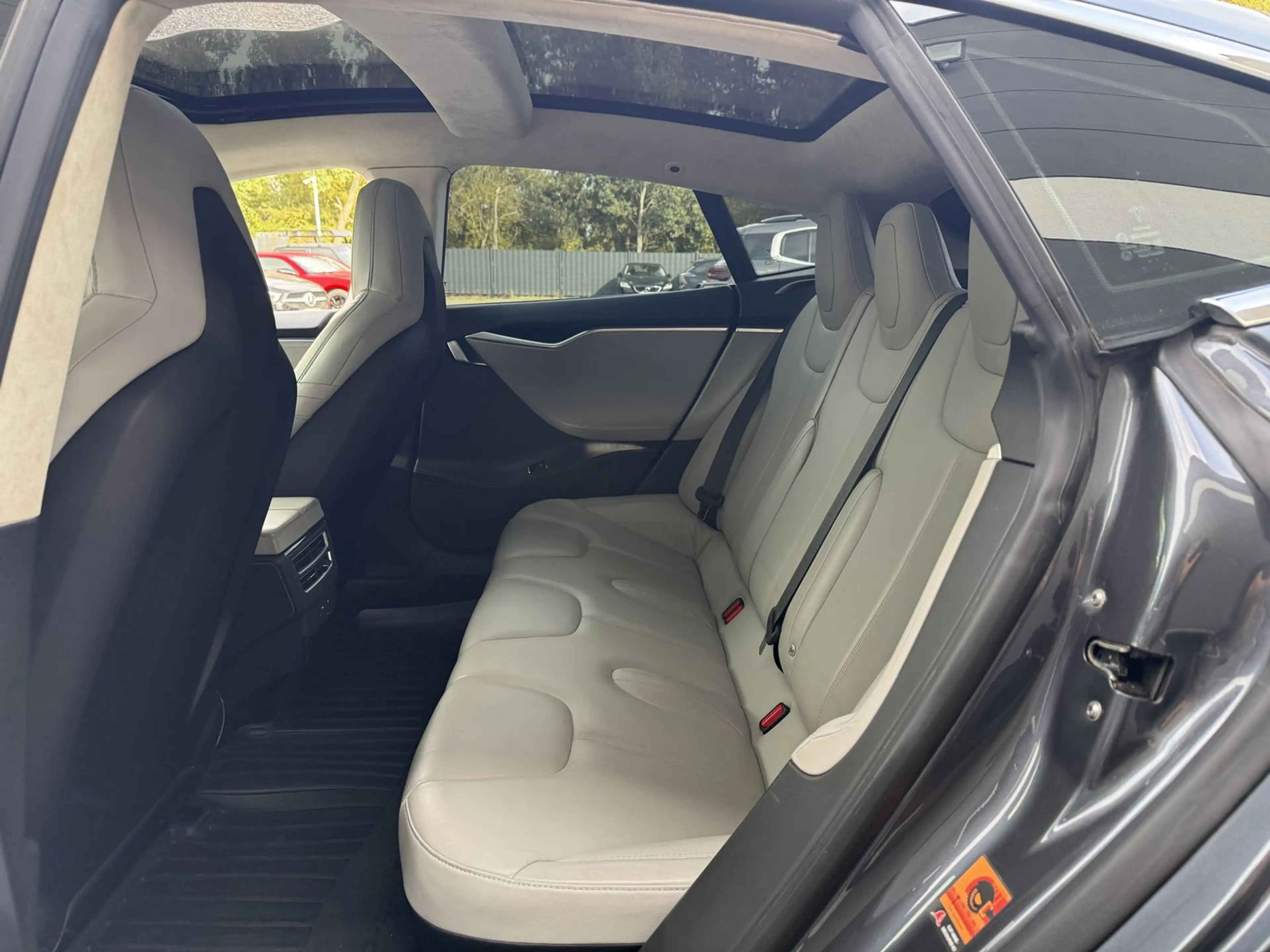 Tesla Model S 75 FSD Autopilot Schiebedach Premium CCS — photo 15