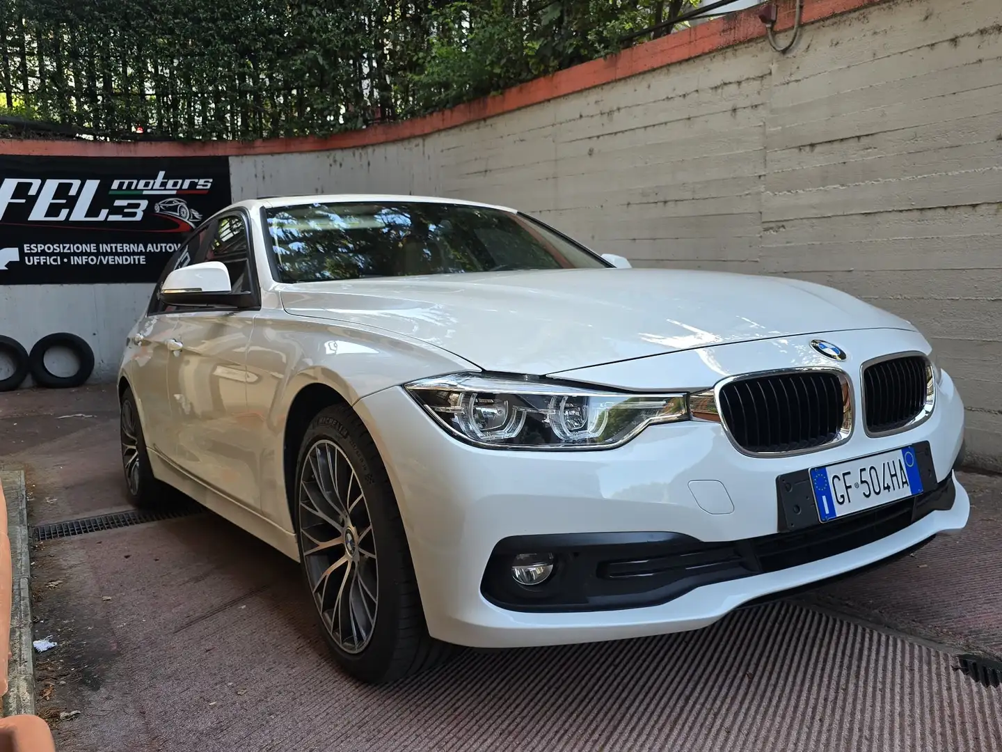 BMW 320 320i - 184CV - TETTO - AUTOMATICO - 47.000KM Bianco - 2
