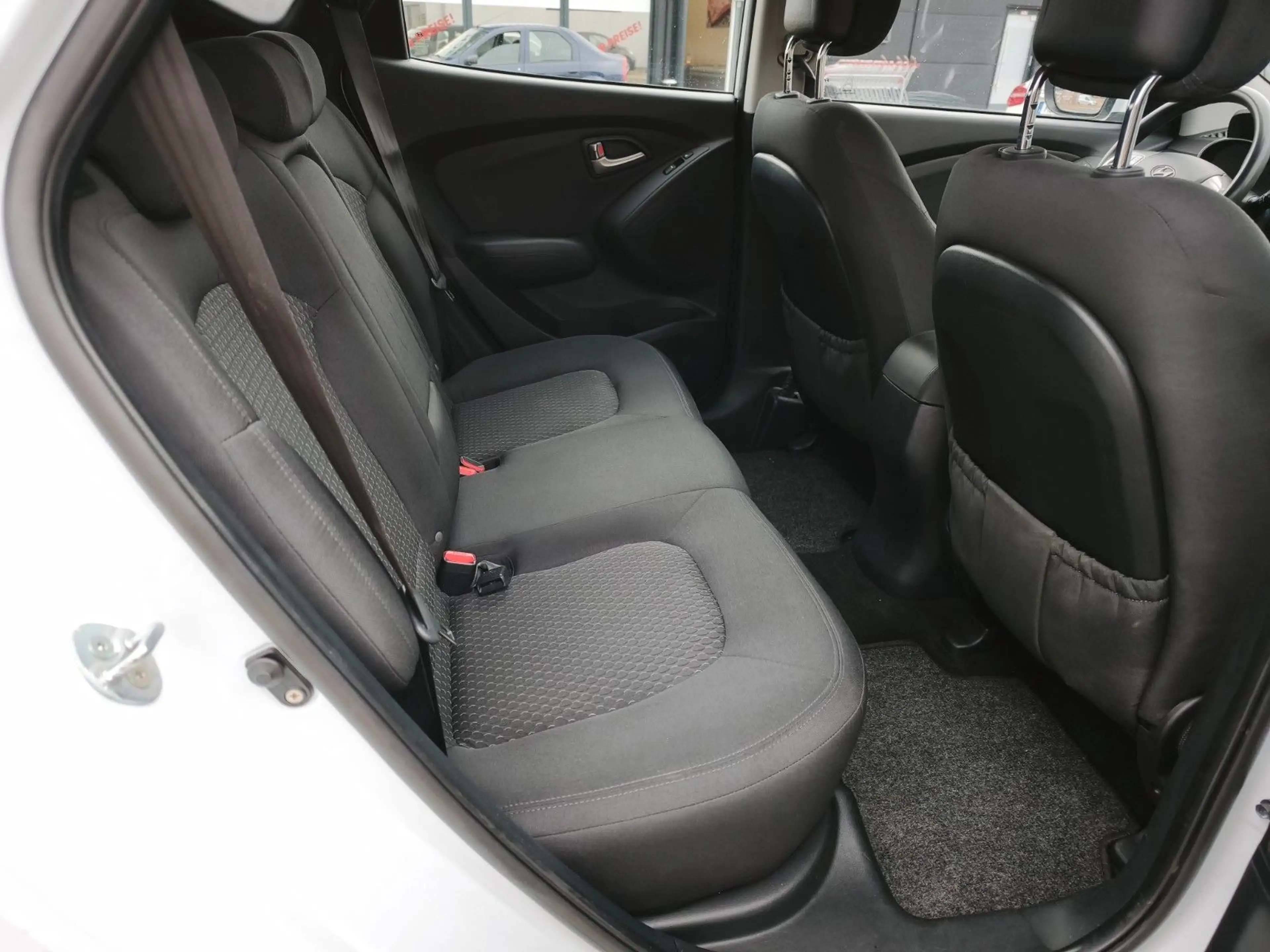 Hyundai iX35 Comfort 2WD — photo 12