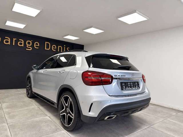 Mercedes-Benz GLA 200 — photo 7