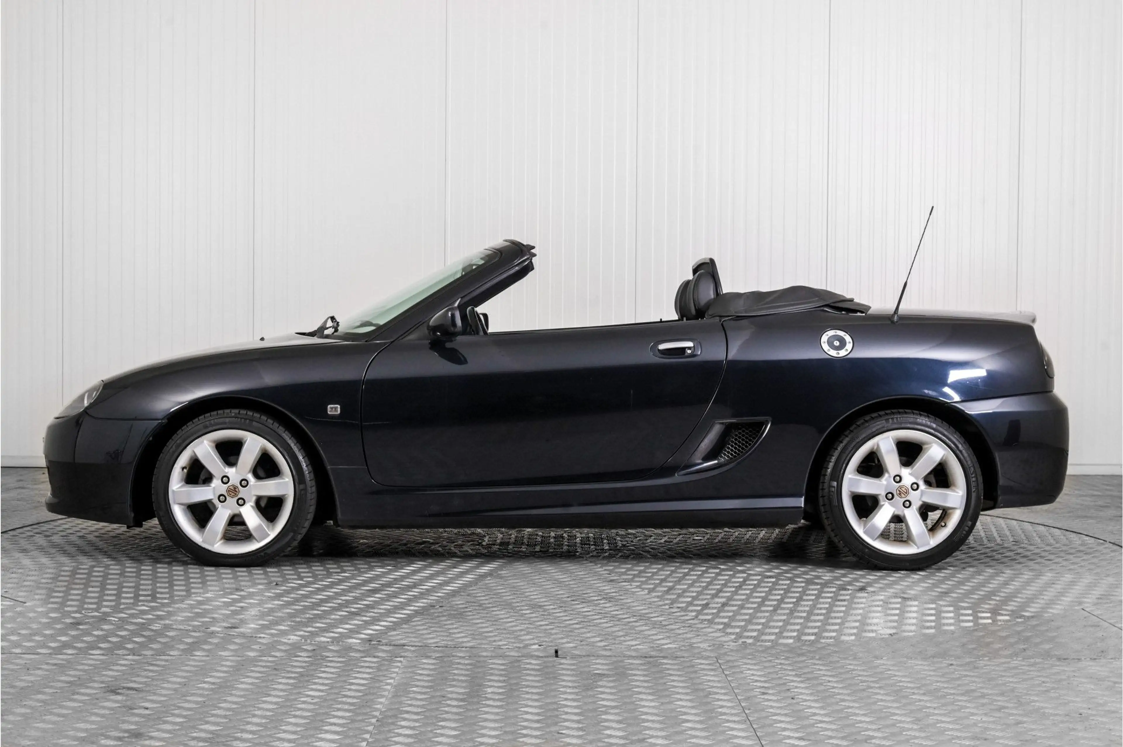 MG TF 1.8 — photo 13