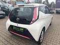 Toyota Aygo 1.0 x-play touch Kamera, USB, BT, Radio, AUX Blanc - thumbnail 4