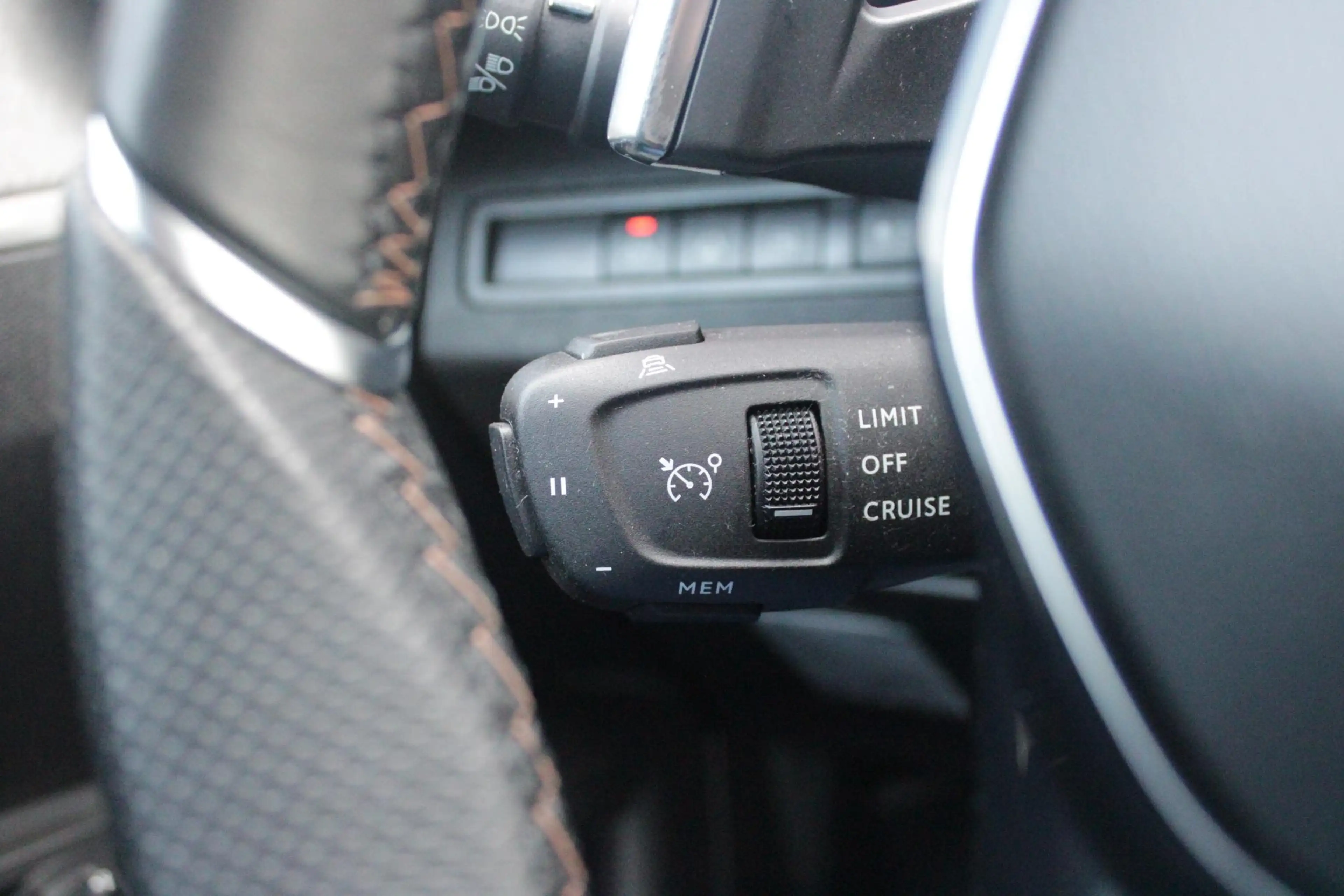 Peugeot 3008 1.6 HYbrid 225PK GT PACK BUSINESS BLACK PACK | AFN — photo 45
