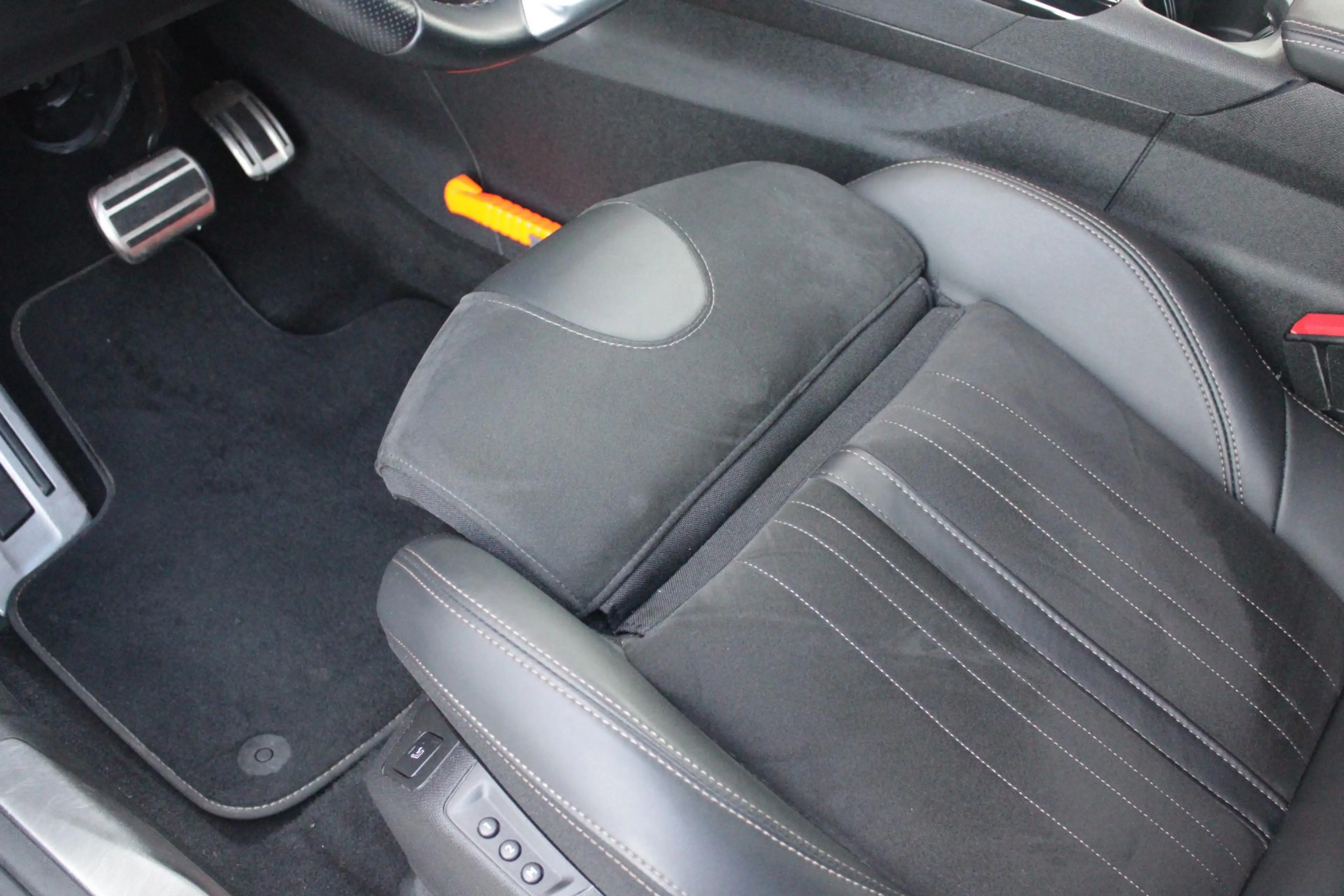 Peugeot 3008 1.6 HYbrid 225PK GT PACK BUSINESS BLACK PACK | AFN — photo 20