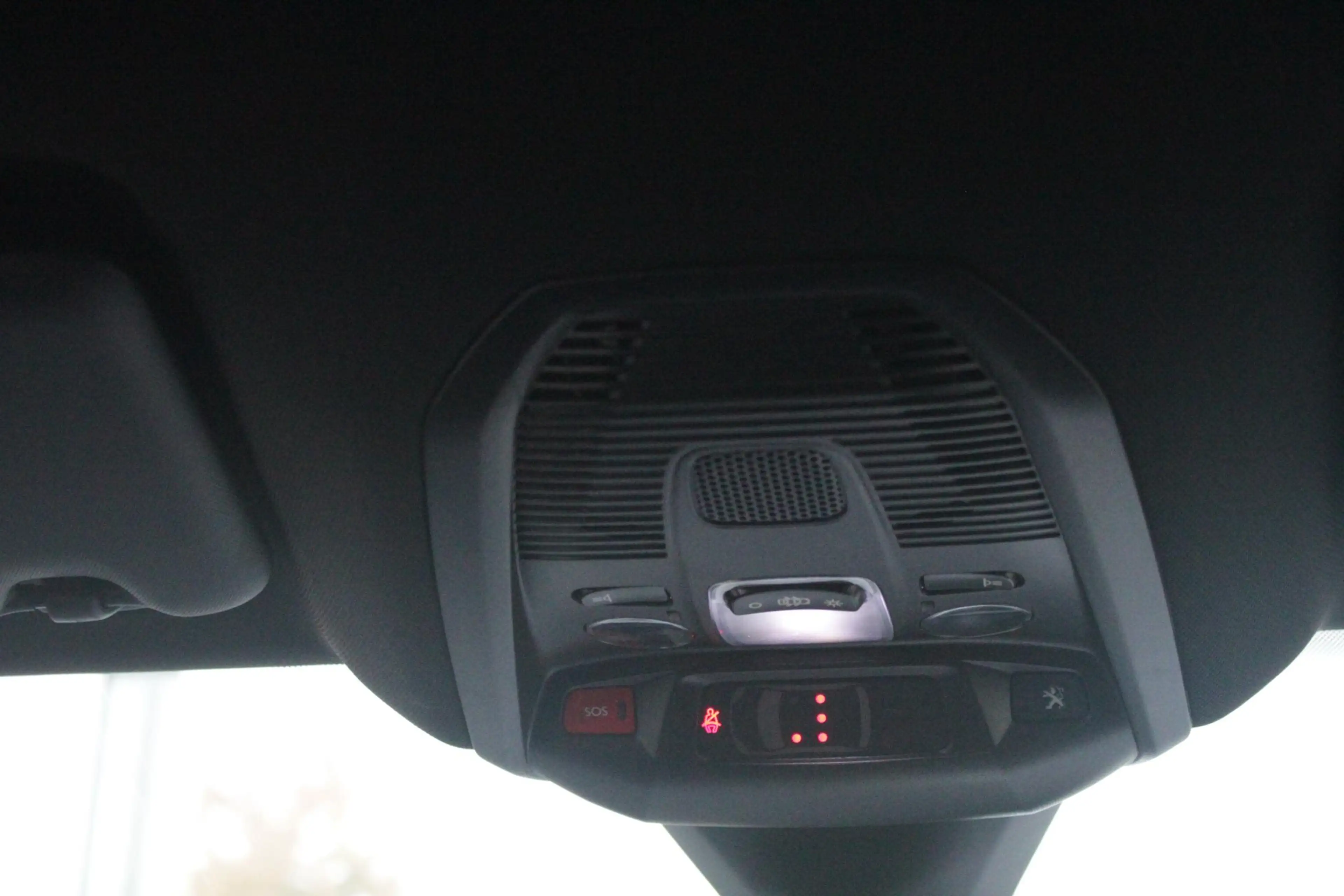 Peugeot 3008 1.6 HYbrid 225PK GT PACK BUSINESS BLACK PACK | AFN — photo 37
