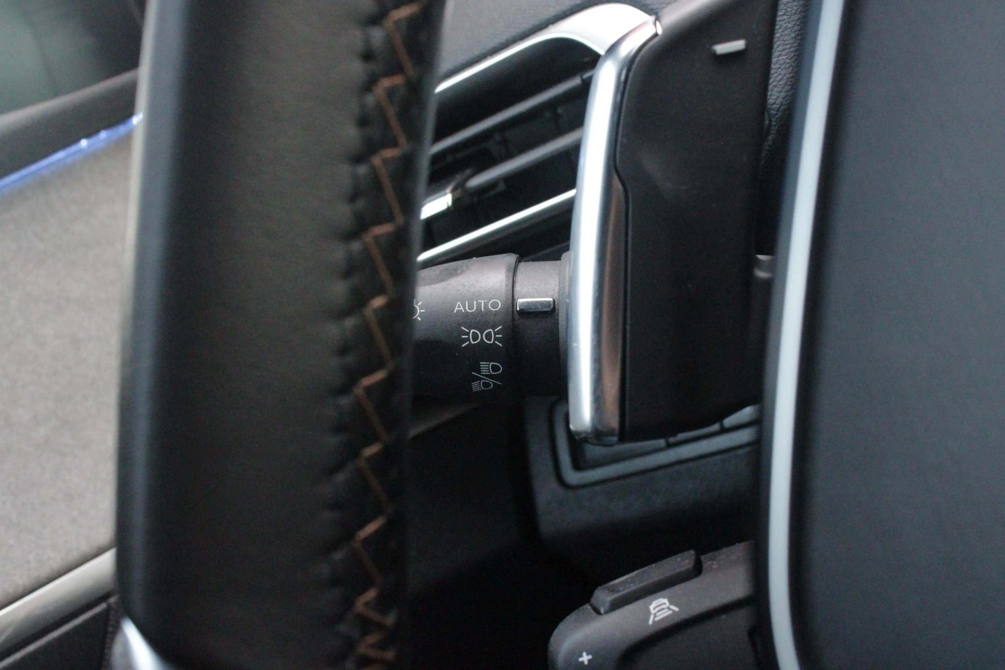 Peugeot 3008 1.6 HYbrid 225PK GT PACK BUSINESS BLACK PACK | AFN — photo 46
