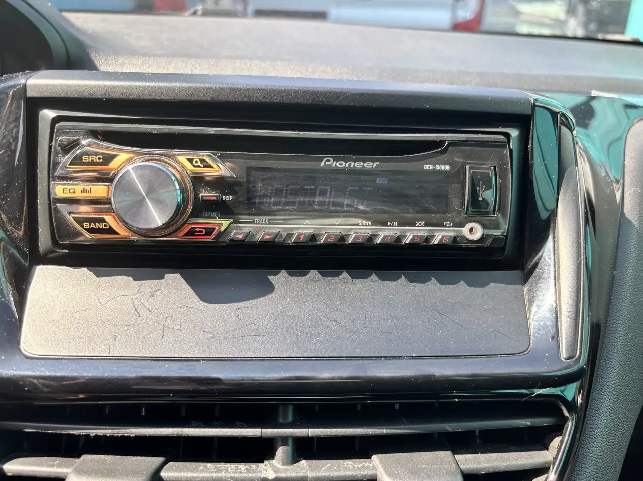 Peugeot 208 208 — photo 6
