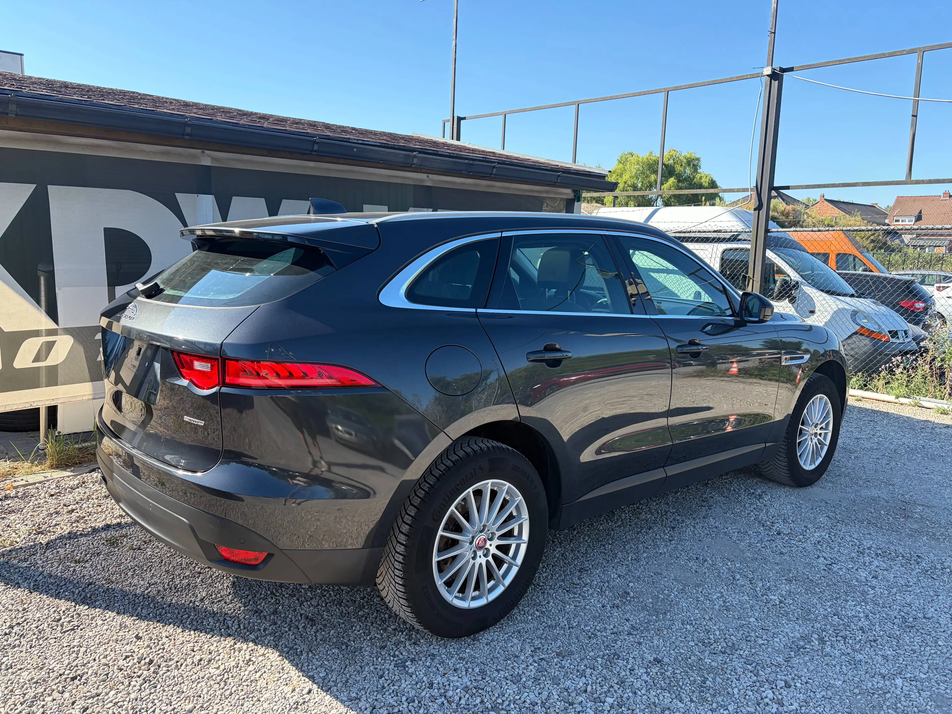 Jaguar F-Pace F-Pace 2.0 D AWD Prestige — photo 3