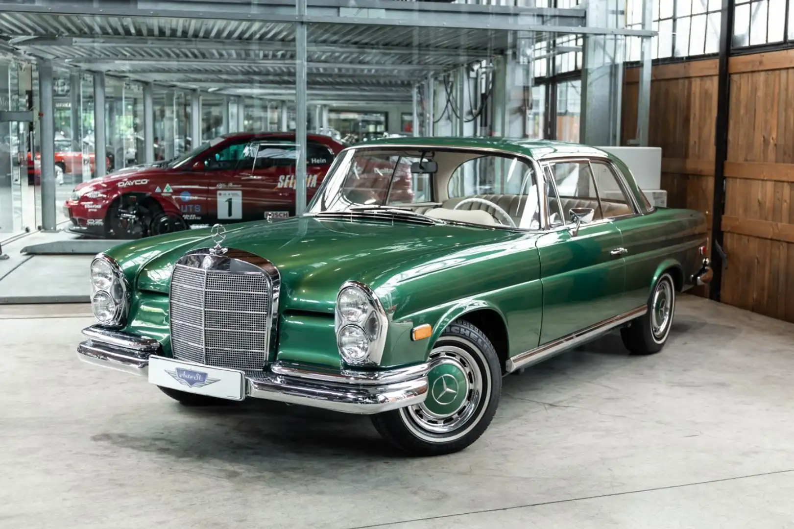 Mercedes-Benz 280 SE Automatic | Voll-Restauriert Verde - 1