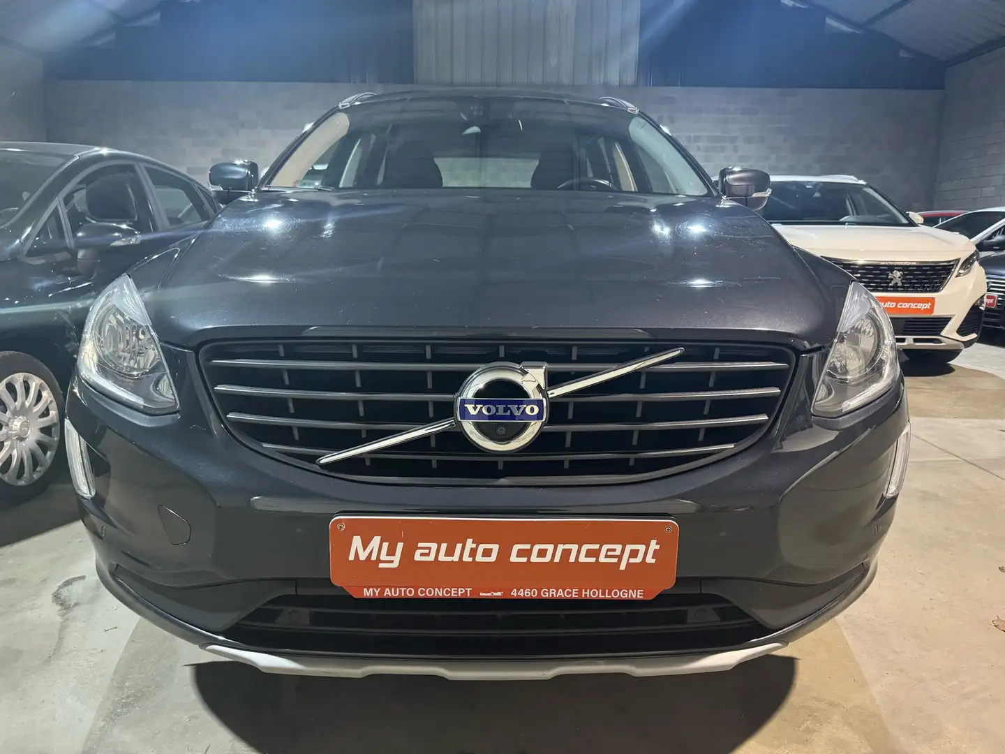 Volvo XC60 2.4 D4 4WD Kinetic Geartronic Bleu - 2
