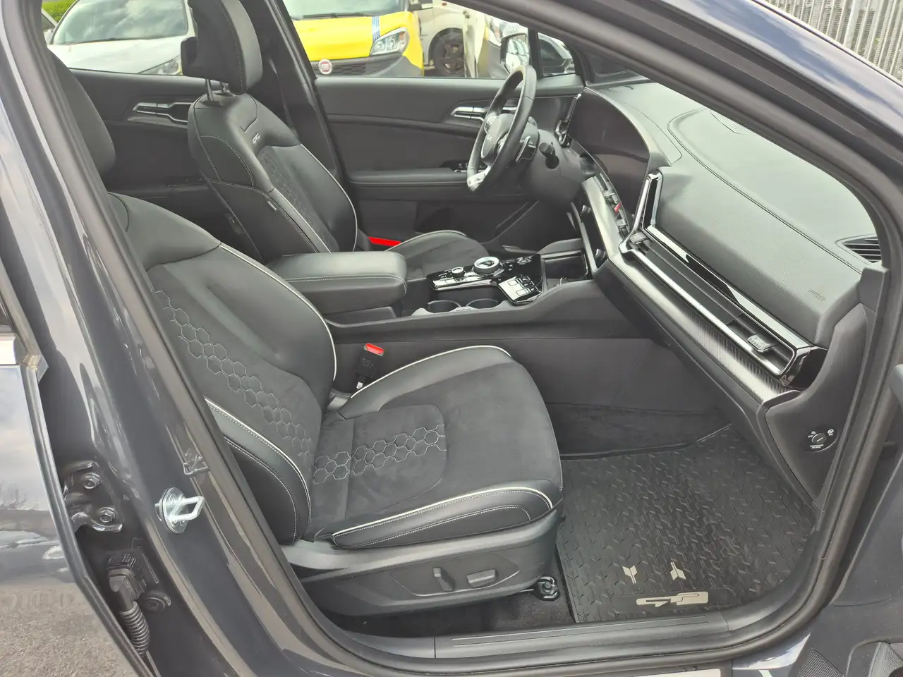 Kia Sportage 1.6 CRDi MHEV DCT GT-line Plus – photo 10