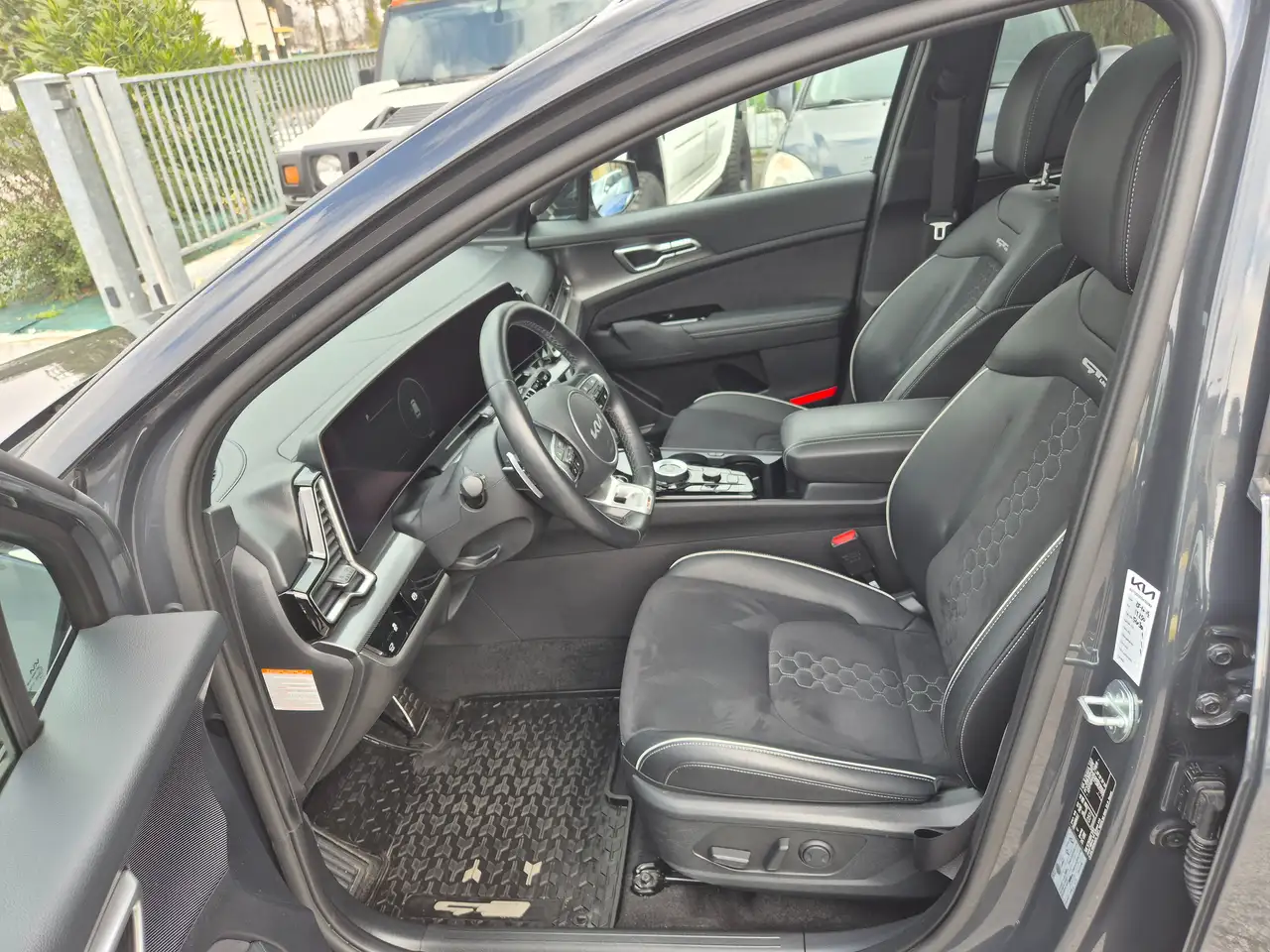 Kia Sportage 1.6 CRDi MHEV DCT GT-line Plus – photo 7