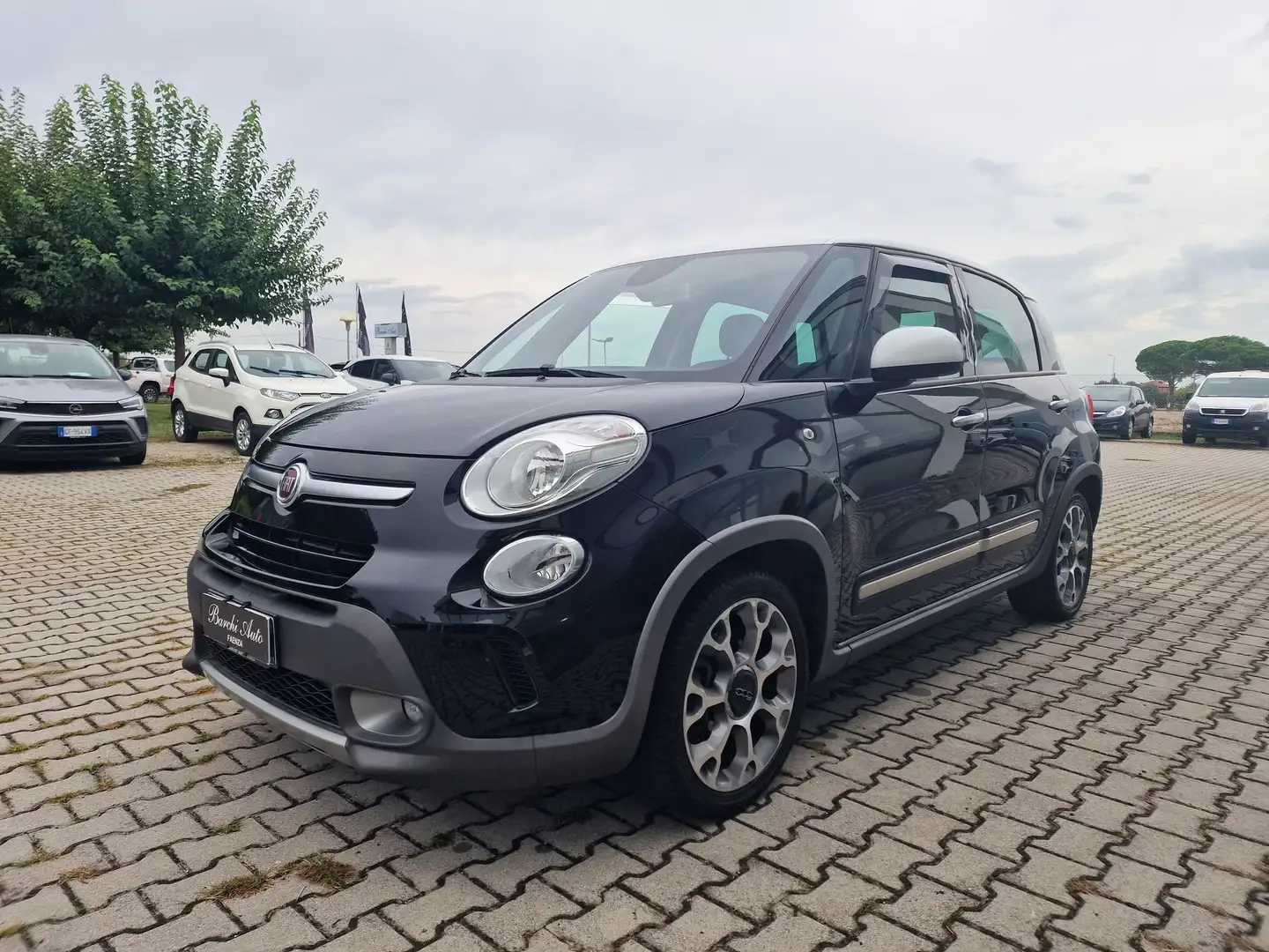 Fiat 500L 500L 1.4 95cv GPL Cross Schwarz - 2