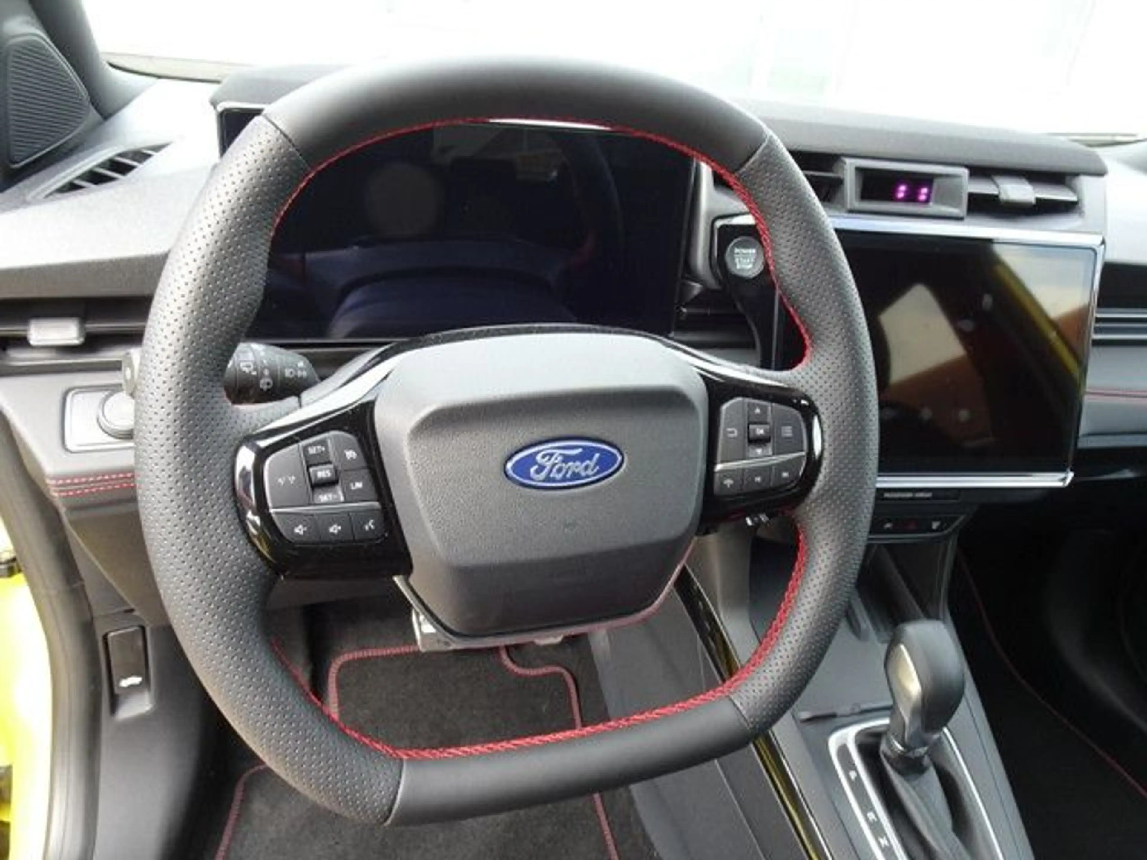 Ford Puma ST-Line — photo 10
