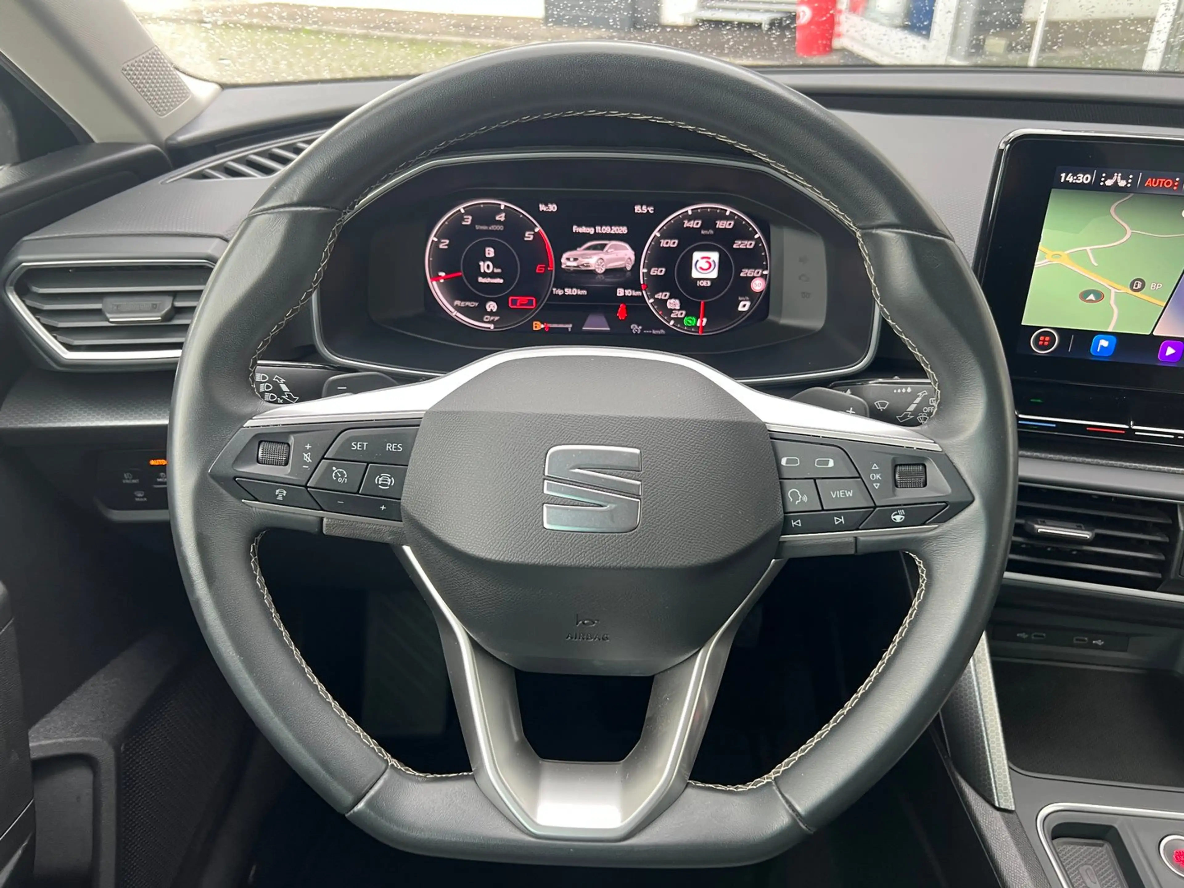 SEAT Leon — photo 7