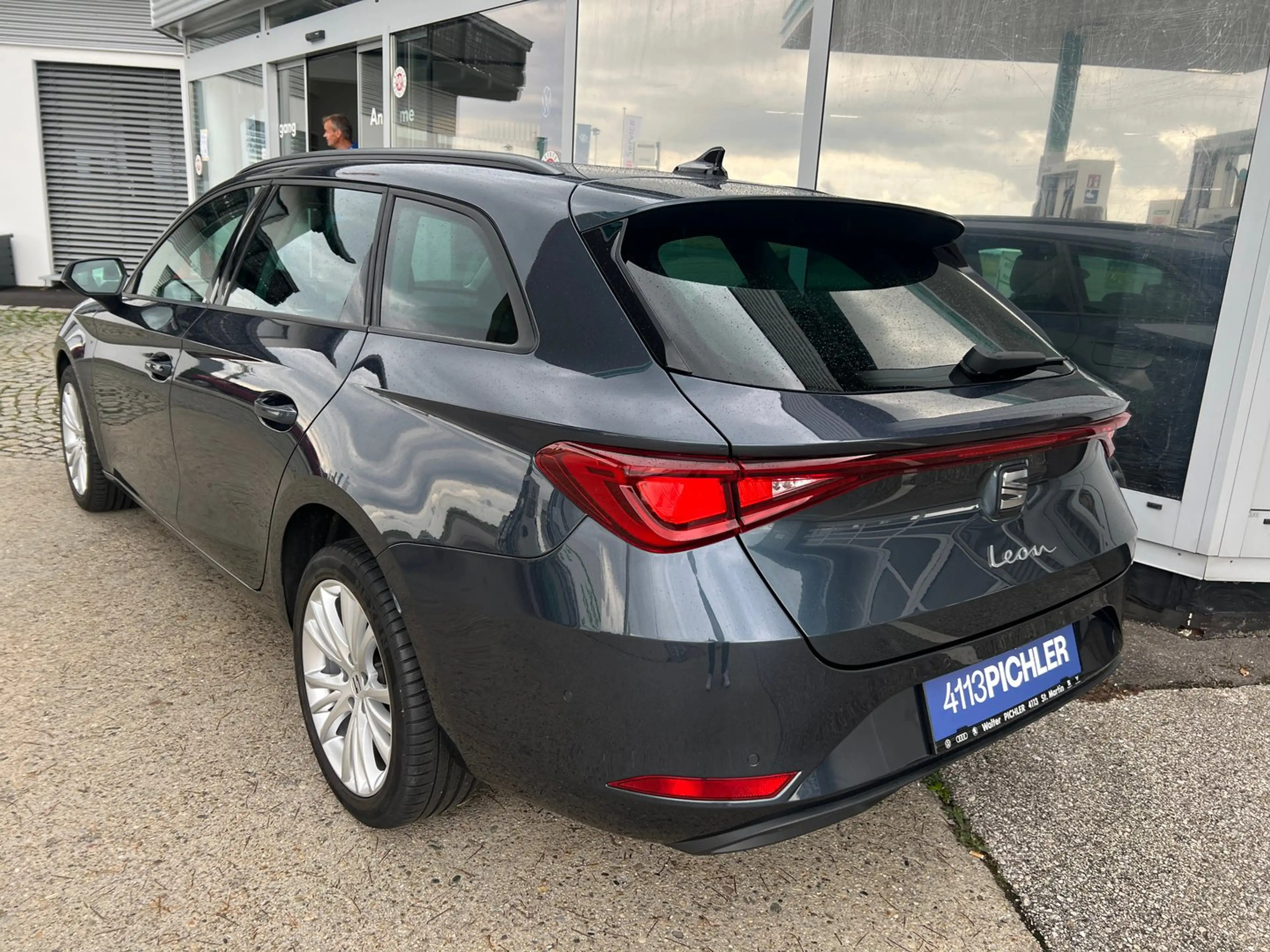 SEAT Leon — photo 4