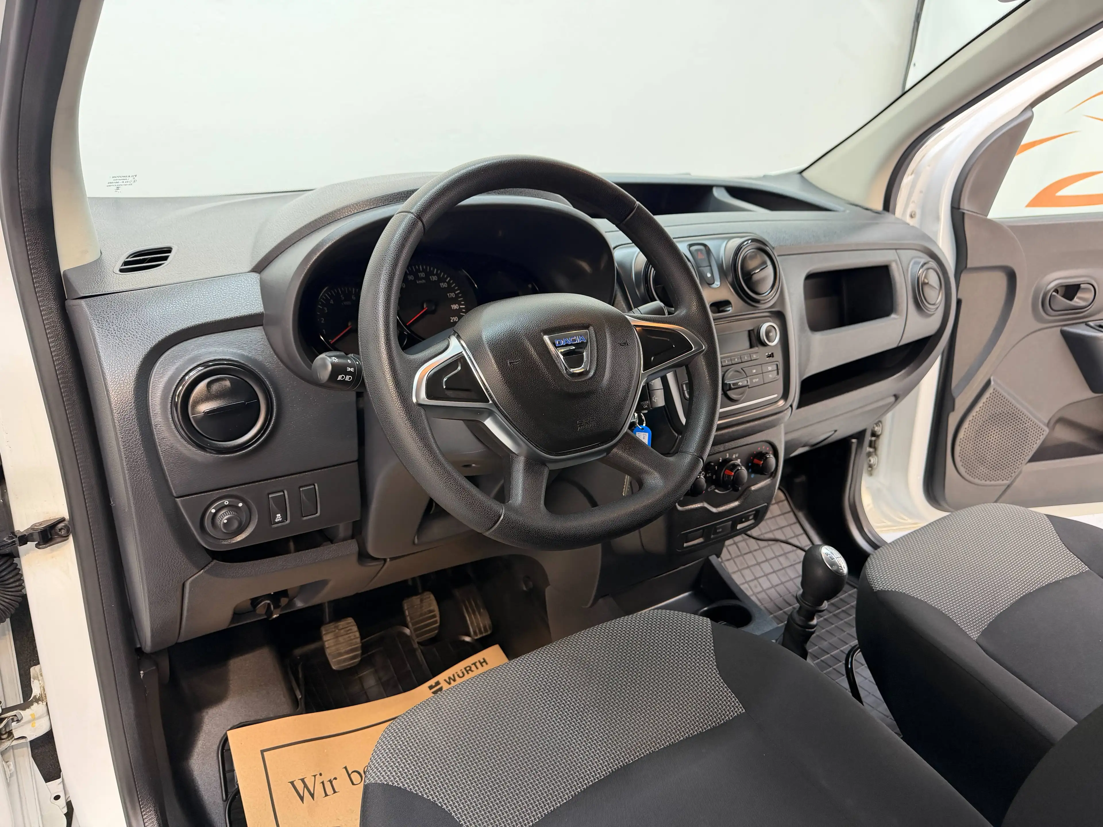 Dacia Dokker Comfort TCe 100 KLIMA BLUETOOTH — photo 15