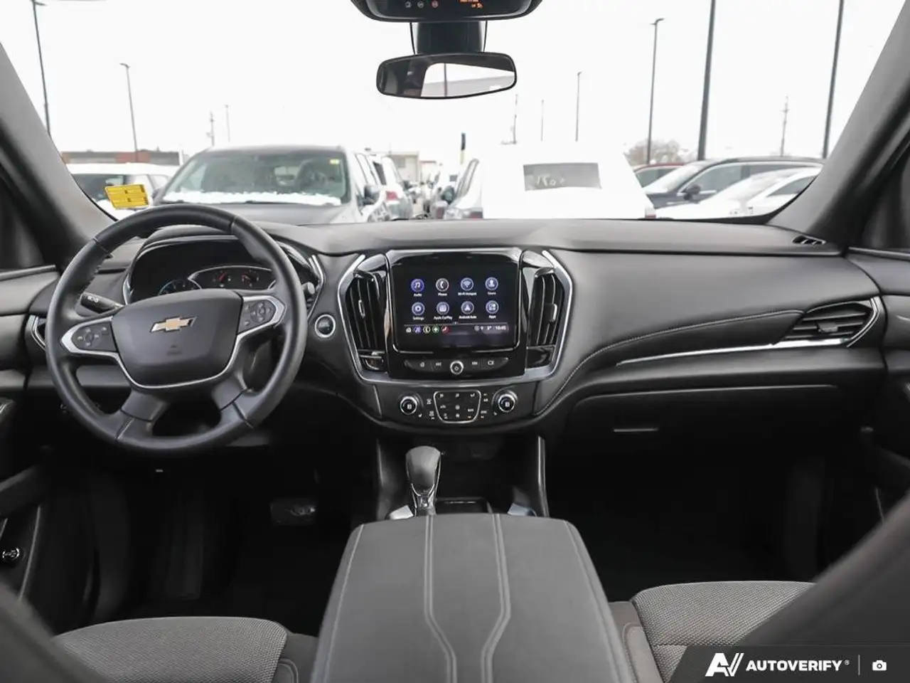 Chevrolet Traverse снимка Chevrolet Traverse