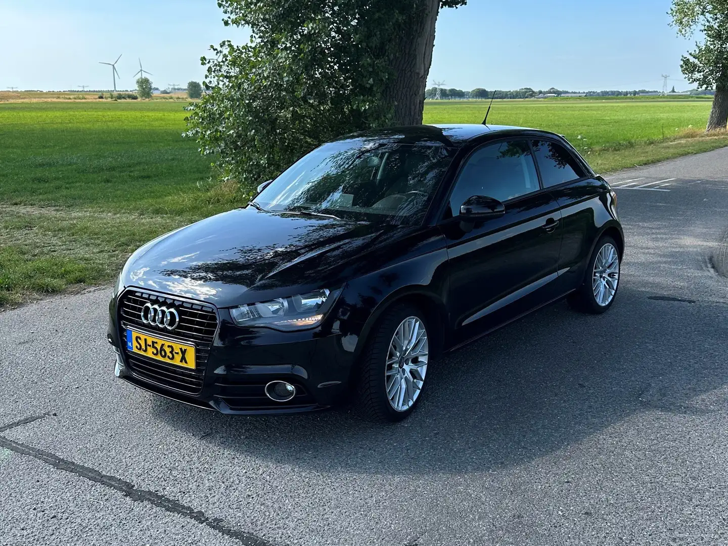 Audi A1 A1 1.4 TFSI Amb. PL. B. Zwart - 1