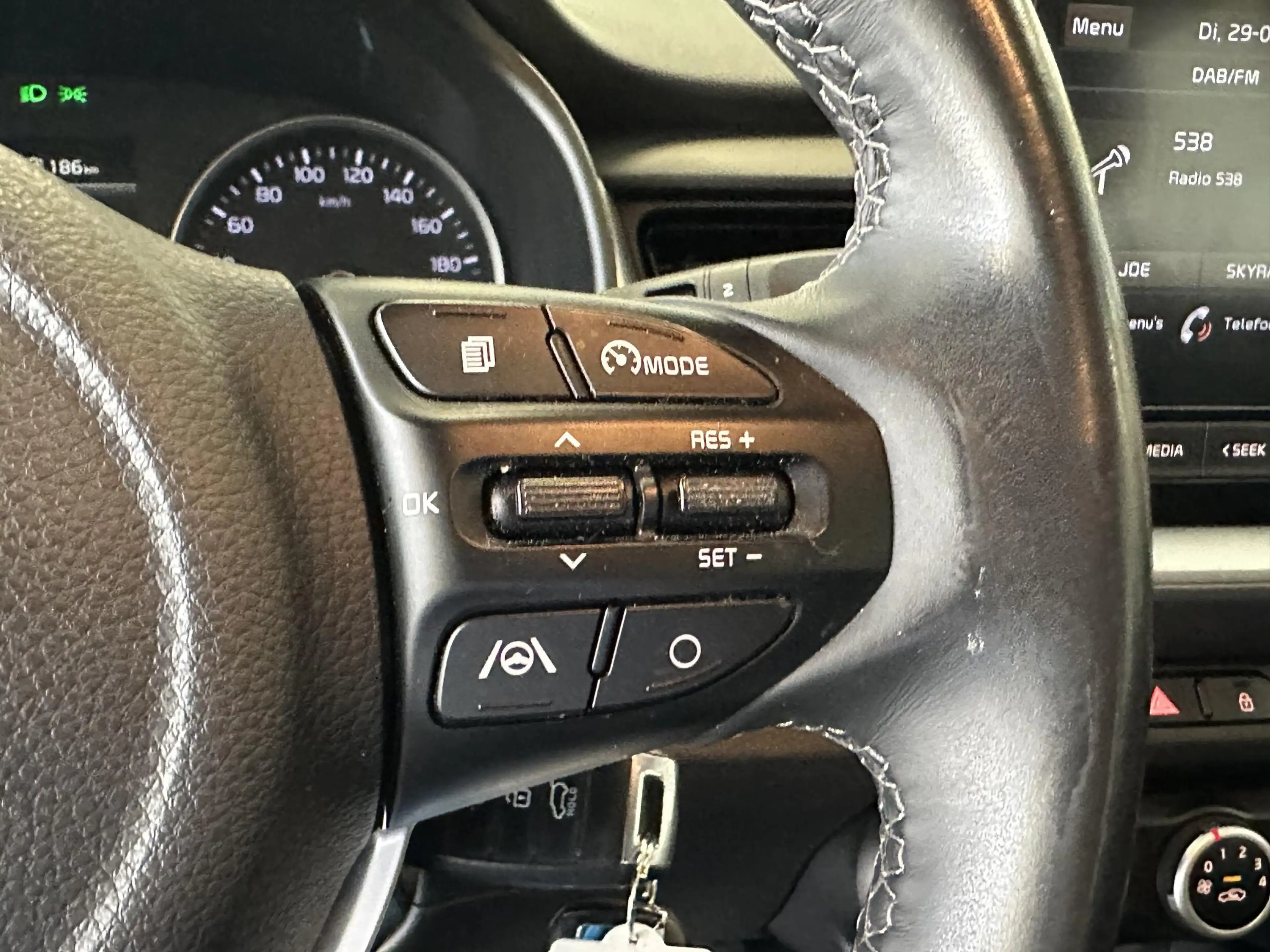 Kia Stonic 1.0 T-GDi MHEV DynamicLine — photo 7