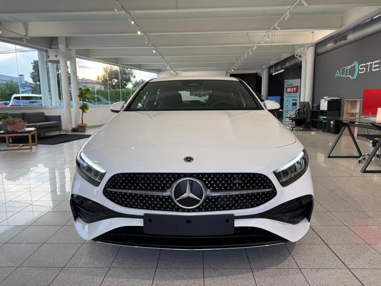 Mercedes-Benz A 200 d Automatic AMG Line Advanced Plus - ANCHE GRIGIA! Grigio - 2