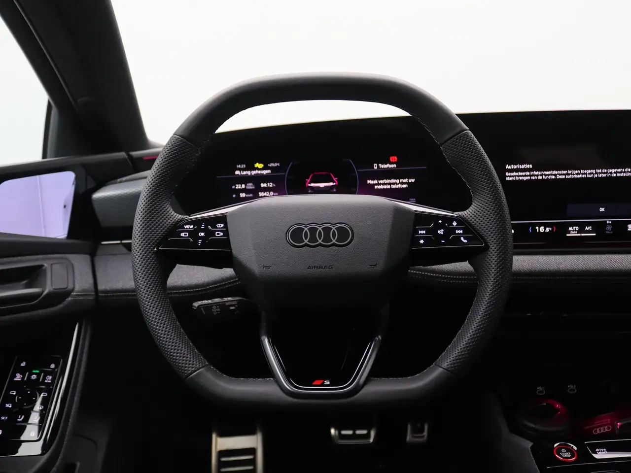 Audi A6 2026 — фото 18