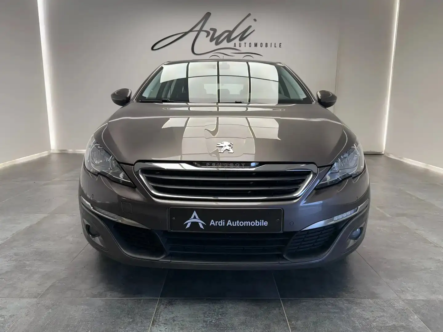 Peugeot 308 SW 1.6 HDi *GPS*AIRCO*1ER PROPRIETAIRE*GARANTIE* Gris - 2